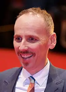 Ewen Bremner dans le rôle de Charlie.