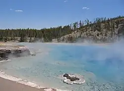 Vue de l'Excelsior geyser.