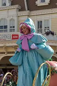 La Fée marraine de Cendrillon lors de la Disney Magic On Parade à Disneyland Paris.