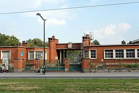 Entrée du stade Léo-Lagrange.