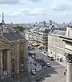 Rue Soufflot vue depuis le Panthéon ; à gauche la mairie du 5ème arrondissement.