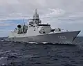 Destroyer hollandais HNLMS Evertsen de la classe De Zeven Provinciën class frigate.