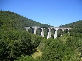 Le viaduc de Chanteperdrix.