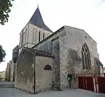 L'église de Villeneuve-la-Comtesse.