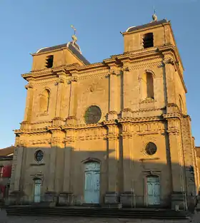 Façade principale.