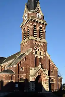 Façade de l'église de Flavy-le-Martel