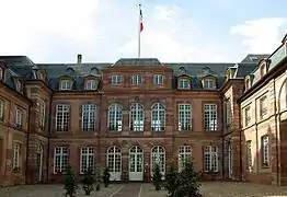 Façade du palais, côté cour d'honneur.