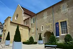 Façade ouest du couvent des Jacobins