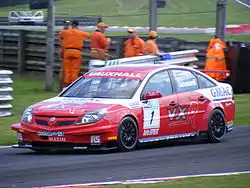 encore à Oulton Park (en 2007);