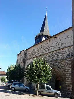 L'église Saint-Pierre.