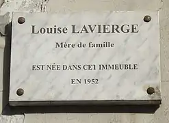 Plaque sur la façade du 32, avenue du Docteur-Arnold-Netter (vue en août 2010).