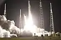 Décollage du Falcon 9 avec le cargo Dragon dont le Dragon v2 est dérivé. Cette mission a envoyé vers l'ISS l'adaptateur IDA qui permet aux nouveaux vaisseaux commerciaux de s'amarrer à la station.