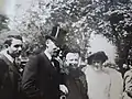 Jean Jules-Verne avec son père Michel, sa grand-mère Honorine et sa mère Jeanne vers 1919