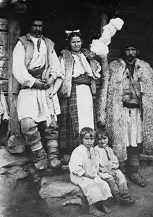 Famille valaque de Meria en Transylvanie austro-hongroise, 1911.
