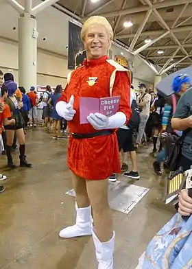 Cosplay du personnage de fiction Zapp Brannigan lors de la Fan Expo Canada de 2016.