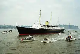 Départ du port de Cardiff pour une croisière.