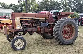 Farmall 806