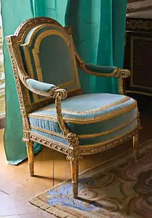 Fauteuil à la Reine livré par Georges Jacob pour le Grand Cabinet de la reine à Versailles en 1783.