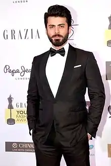 Description de l'image Fawad khan at grazia young faishon awards.jpg.