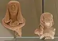 Figurines de femmes, Tyr, Fer II. Musée national de Beyrouth.