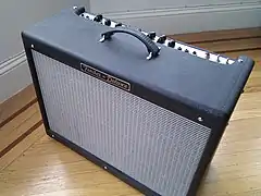 Ampli Fender Hot Rod Deluxe (1996).