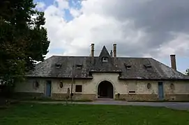 Bâtiments de ferme.