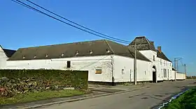 Lers façades et toitures de la ferme de l'Evêché, sise chaussée de Fleurus, 29 à Thiméon (M+ZP)