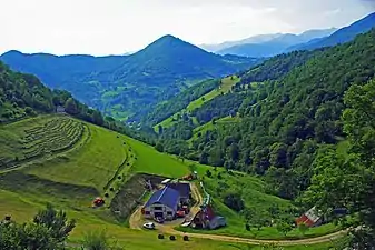 Ferme de moyenne montagne.