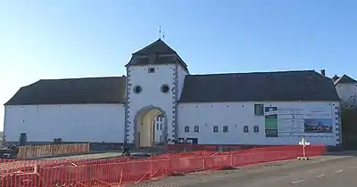 Ferme de l'ancien château de Wasseiges.