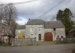 Ferme de la Renardière, Le Mont