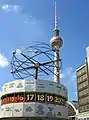 Horloge universelle Urania et Tour de télévision de Berlin (1964–1969)