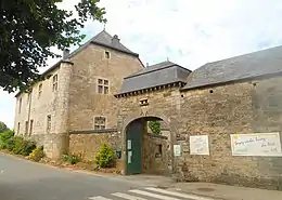 Ferrières : ferme de la House.