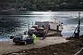 réouverture temporaire du ferry au Sròm mòr, en 2012, à cause d'un éboulement de terrain sur la route longeant le loch Carrainn