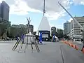 Installations du Festival Présence autochtone de Montréal sur la Place des festivals, en août 2010