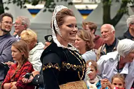 Magalie Gestin (Landrévarzec) 1re demoiselle d'honneur