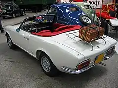 Fiat 124 Sport Spider vue arrière.