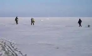 Pêcheurs dans le golfe de Finlande.