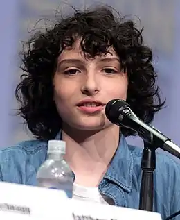 Finn Wolfhard interprète Mike Wheeler.