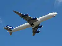 Airbus A340 de Finnair décollant de HEL