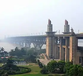 Image illustrative de l’article Grand pont de Nankin sur le Yangtsé