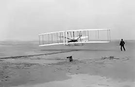 Wright Flyer, des frères Wright, de 1903