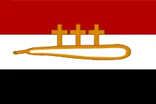 drapeau à trois bandes horizontales : rouge, blanc et noir ; dans le blanc une massue surmontée de trois croix
