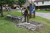 Fontaine au bourg.