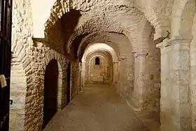 Crypte, Abbaye Saint-Pierre de Flavigny-sur-Ozerain