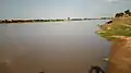 Le fleuve Chari passe à N'Djaména, Kousséri et sur les rives du PN de Kalamaloué avant de se jeter dans la « mer intérieure » que représente le lac Tchad.