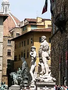 Alignement de Cosme Ier de Toscane, Neptune, Marzocco, David, Hercule et Cacus.