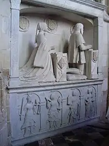 Tombeau de François de Lannoy et de Marie d'Hangest te médaillons des vertus cardinales (justice, prudence, tempérence et force).