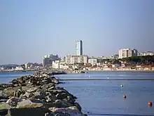 Le centre de Follonica vu à partir du quartier Senzuno