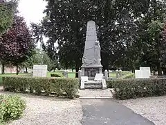 Monument aux morts.