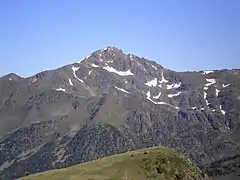 Le sommet vu depuis la vallée d'El Serrat.